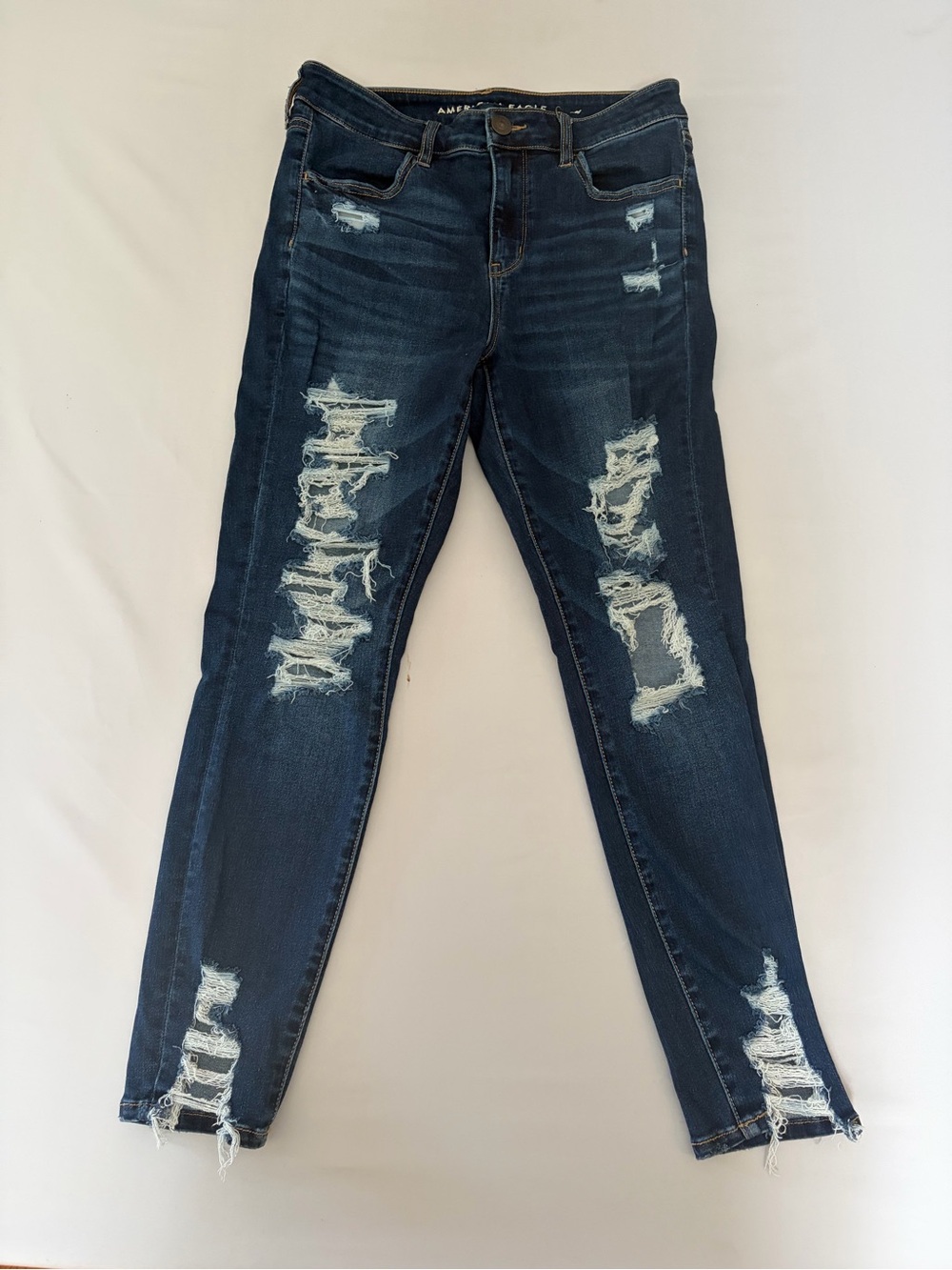 American Eagle Women’s Ripped Short Leggings - US 10